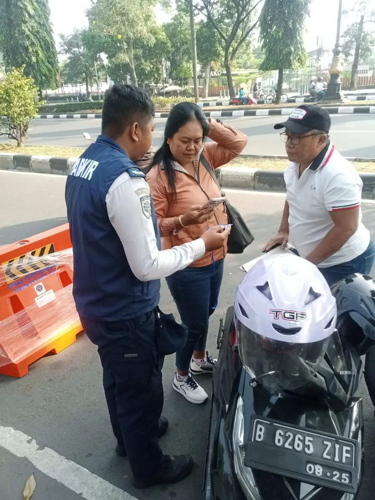 Dishub Kabupaten Bogor Jadikan Jalan Tegar Beriman Jadi Lokasi Uji Coba Parkir Non Tunai