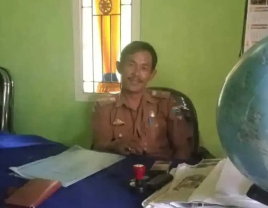 Peratin Negeri Ratu Kembali salurkan BLT-DD tahap 3 Kepada 22 KPM