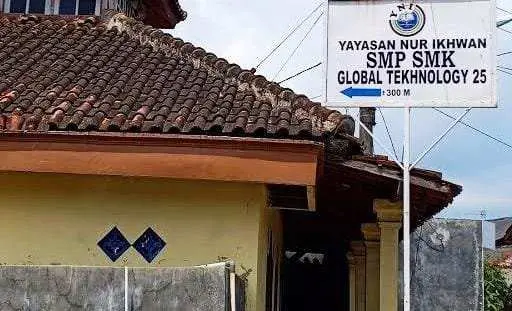 Kejari Cibinong Periksa Kepsek SMP Global Technology 25 Terkait Manipulasi Dana BOS