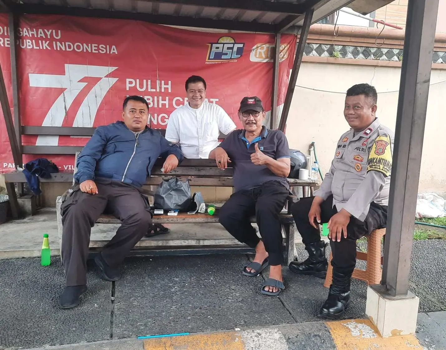 Bhabinkamtibmas Polsek Pamulang Laksanakan Giat Cooling System di Perum Parangtritis