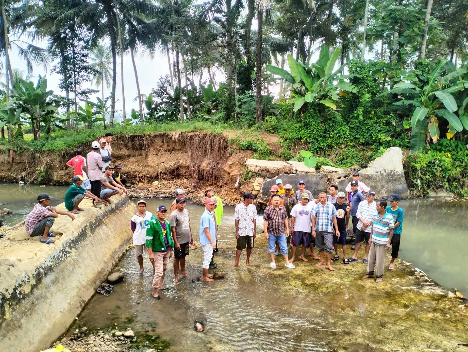 Bendungan Rusak Parah, Warga Kecamatan Way Lima Berharap Minta Bupati Bagun Kembali