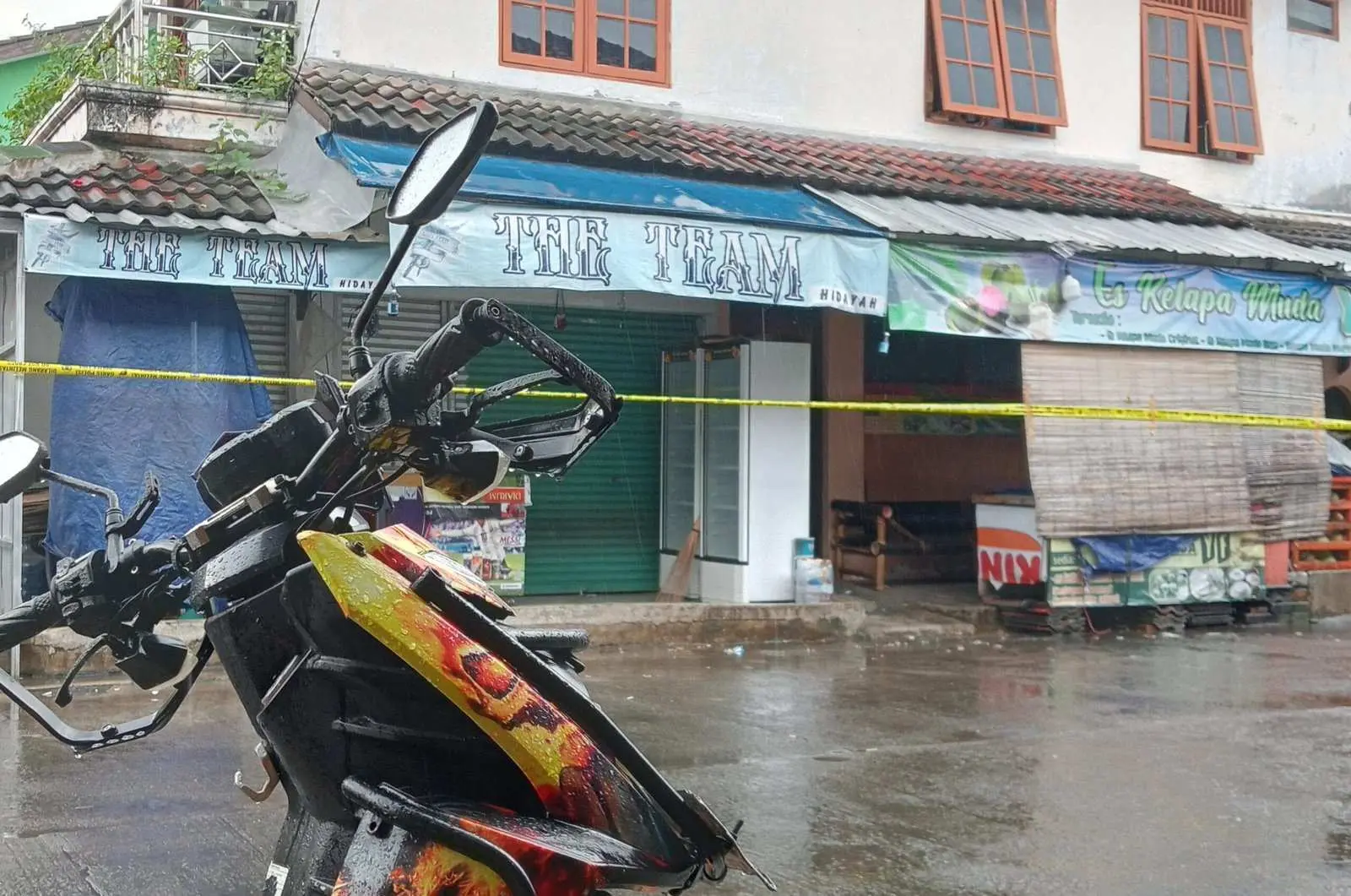 Sering Dimarahi, Ponakan Tega Gorok Leher Paman Hingga Meninggal Dunia Mayatnya Dibuang Dibungkus Sarung