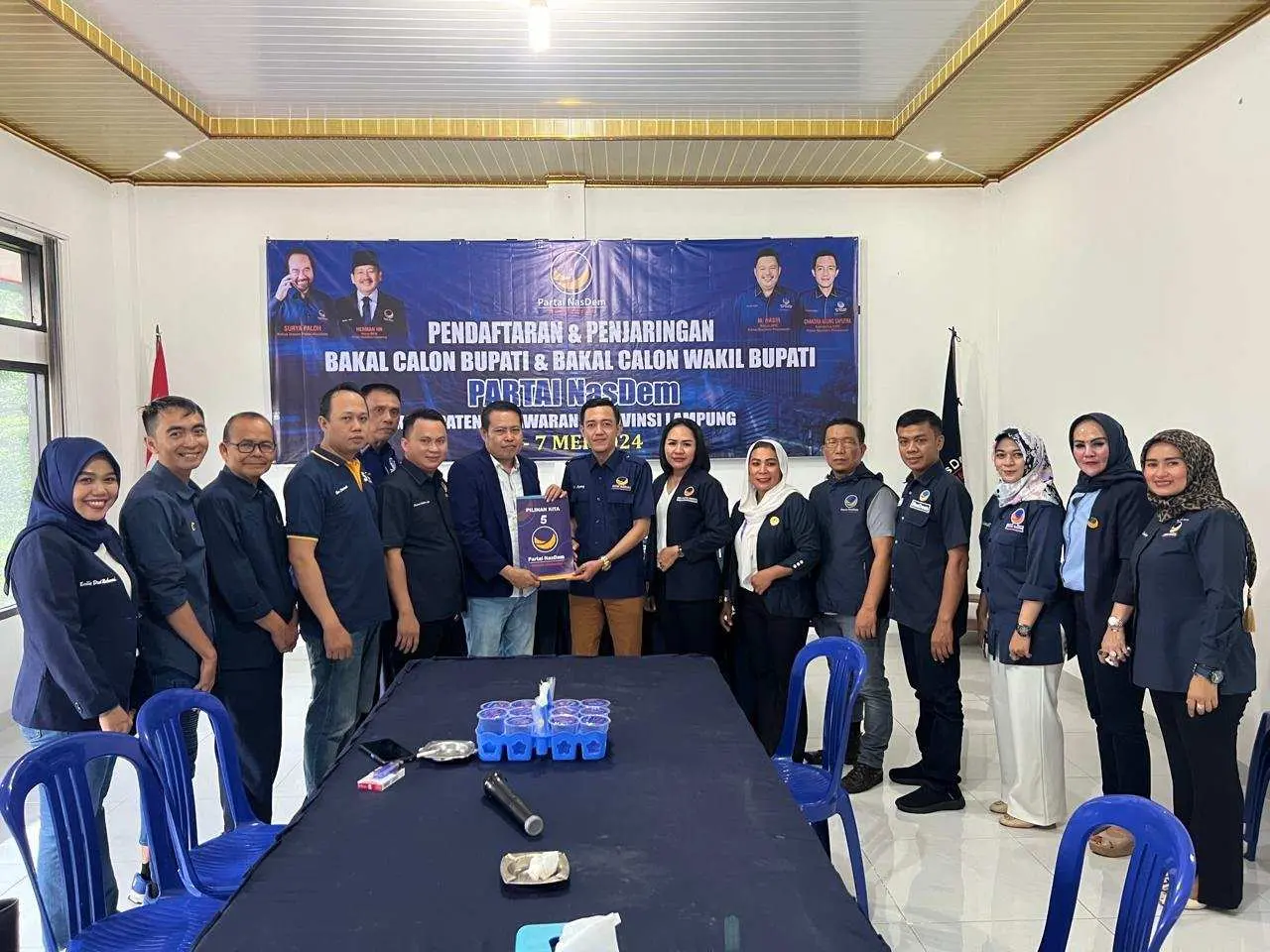 Calon Bupati Pesawaran, Eriawan Kembalikan Formulir Penjaringan ke Partai NasDem