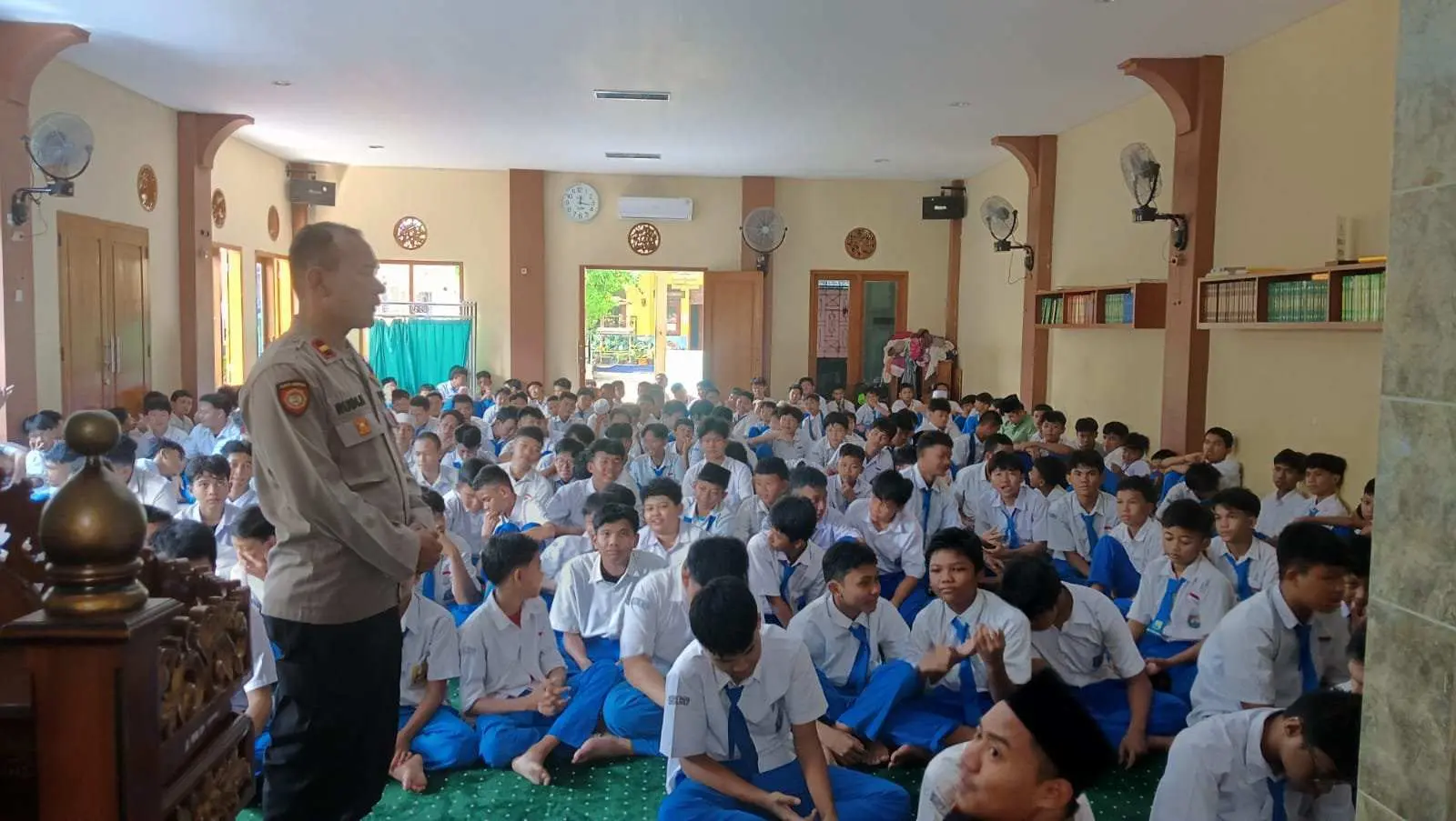 Ipda Rudi Hartono Menginspirasi Siswa untuk Berbuat Baik dan Menjaga Kamtibmas