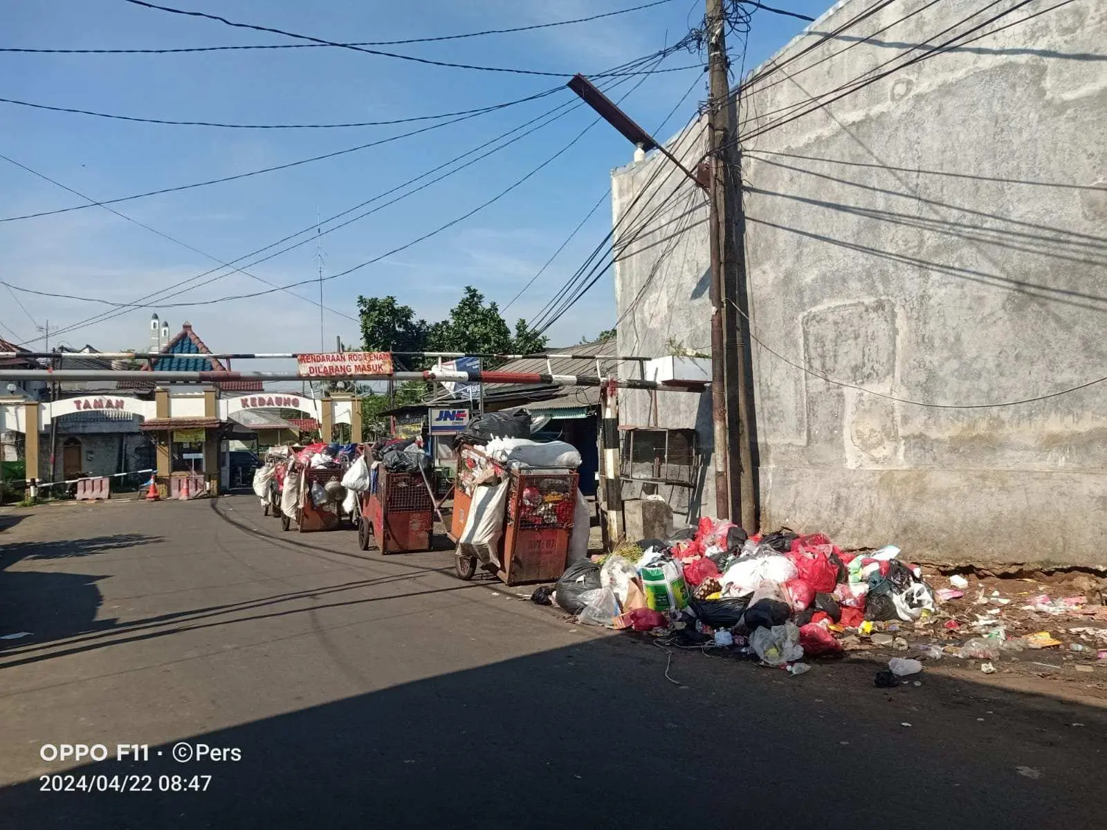 Sampah Menumpuk Warga, Kami Merasa Terganggu