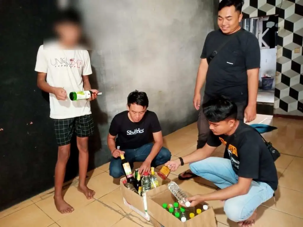 Polres Majalengka Sita Puluhan Miras Pada Operasi Pekat II Lodaya