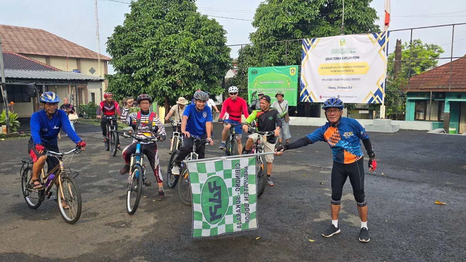 Pengurus RAPI Lokal 1 Cibinong Sukaraja Gelar Gowes