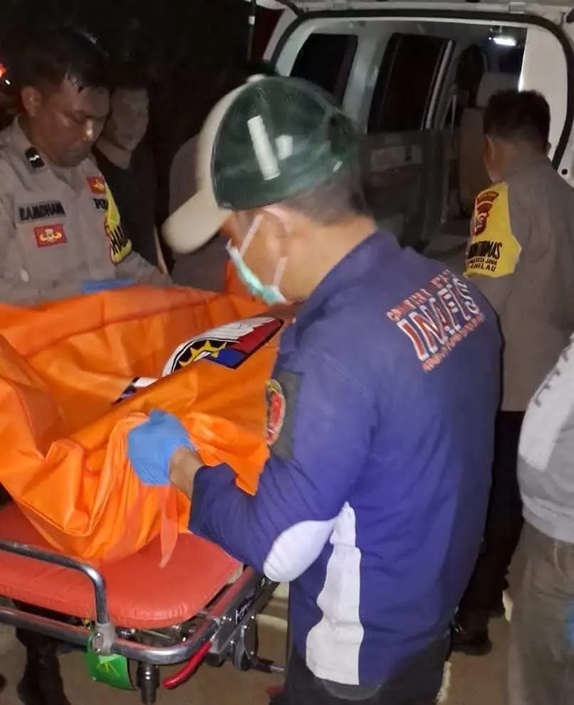 Mayat Lansia Ditemukan Tergeletak Di Jalan Desa Tempel Rejo