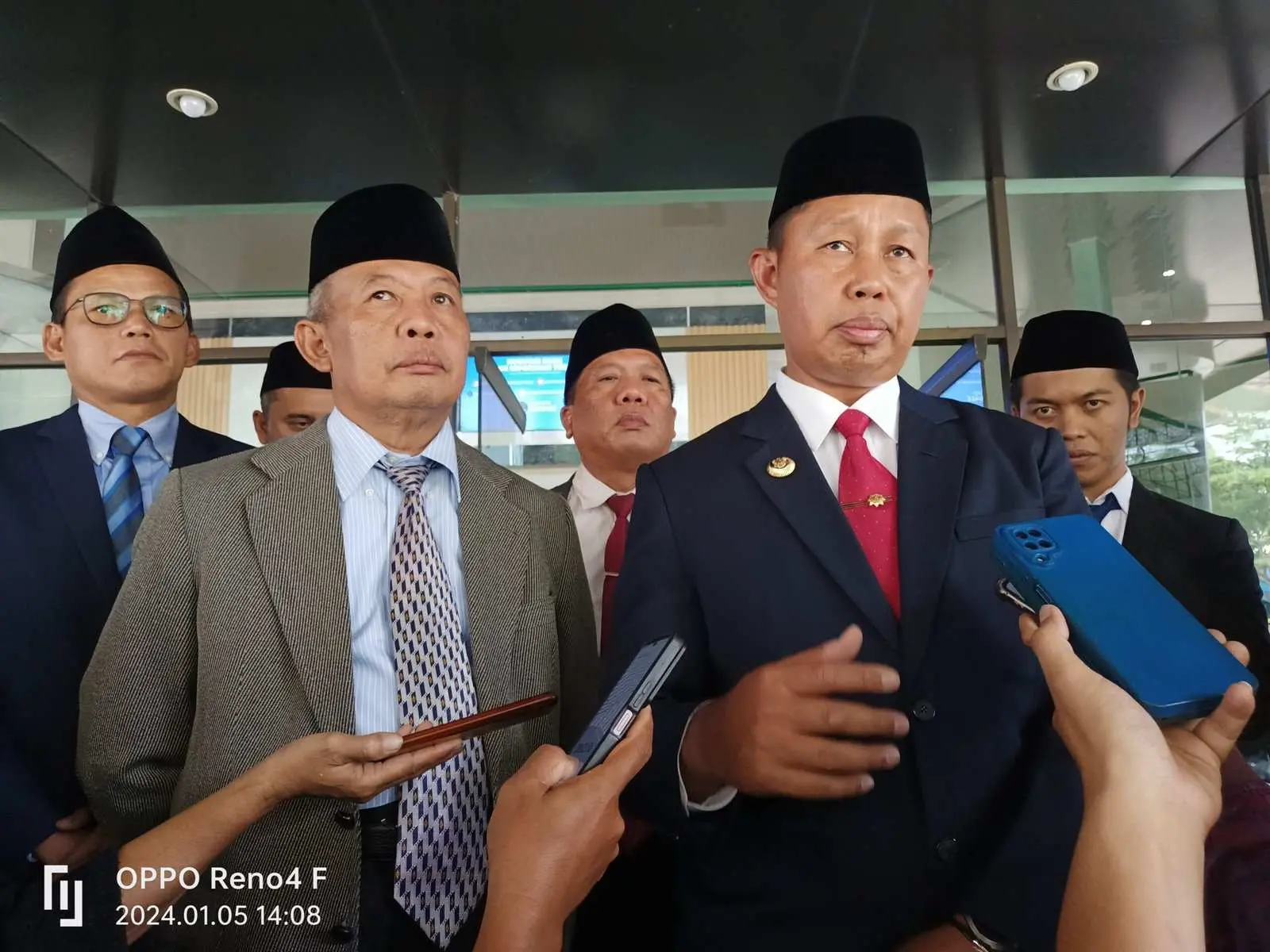 Direktur Utama Perumda Air Tirta Kahuripan Resmi Dilantik, Pj Bupati Bogor Asmawa Tosepu Titip Pesan Ini