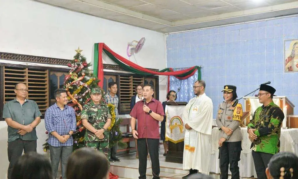 Bupati Bersama Kapolres Pesawaran Tinjau Malam Misa Natal 2023