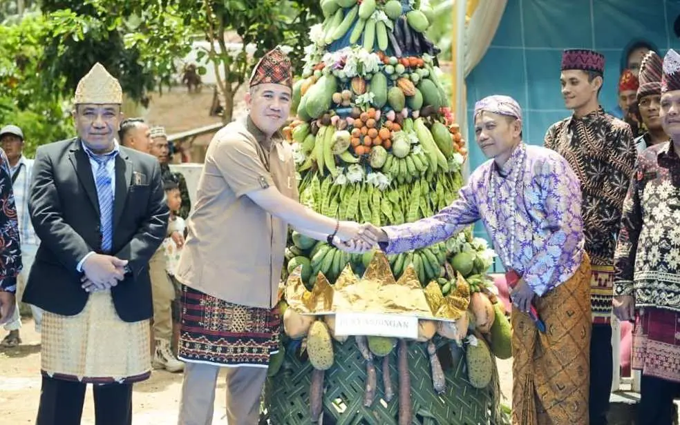 Rayakan HUT ke – 11 Kecamatan Marga Punduh Gelar Festival Budaya dan Doa Bersama