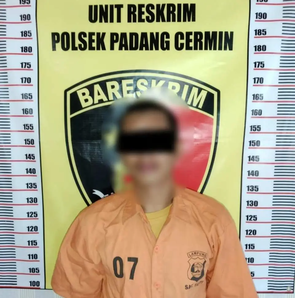 Sepele, Gara-gara Ayamnya Diusir, MA  Bacok Korban Secara Brutal