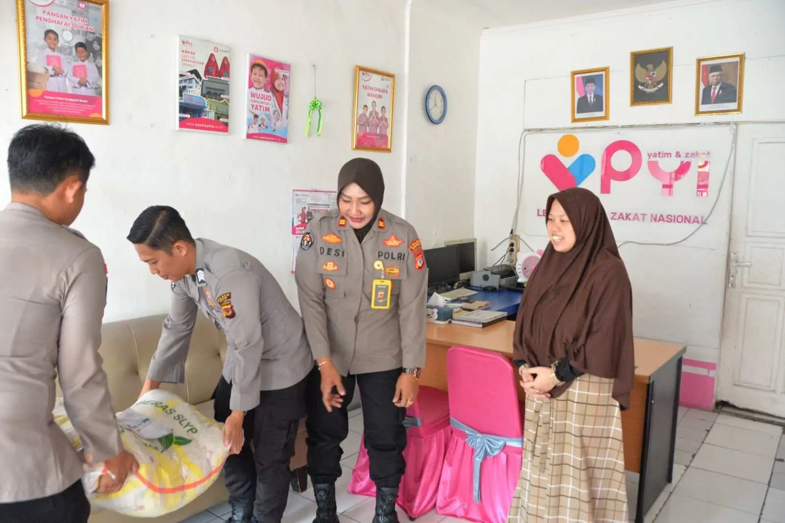 Sambut HUT Humas Polri Ke-72, Polres Bogor Gelar Baksos