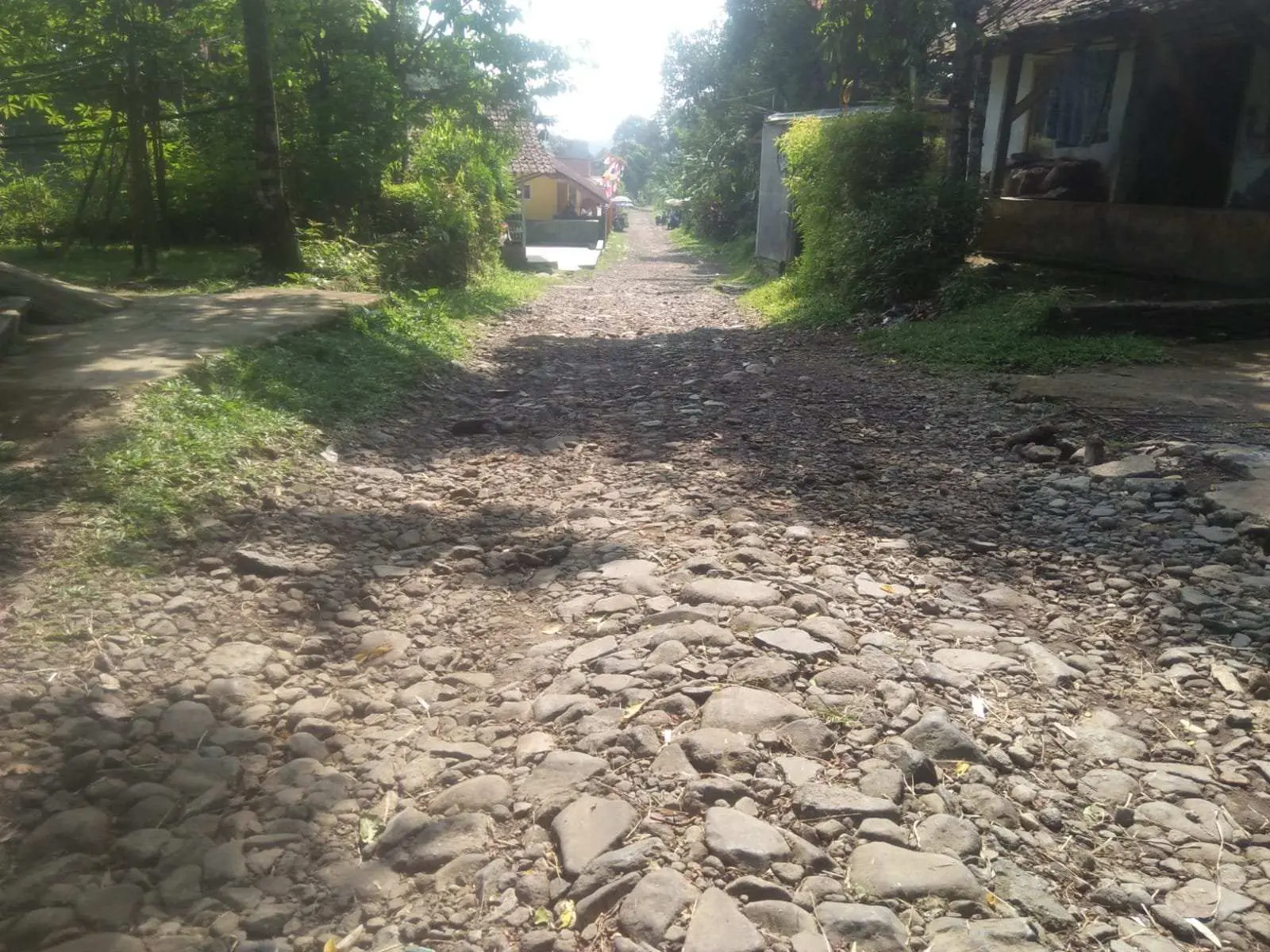 Masyarakat Cipicung Dambakan PDAM Tirta Pakuan Bogor Perbaikan Jalan Lideng