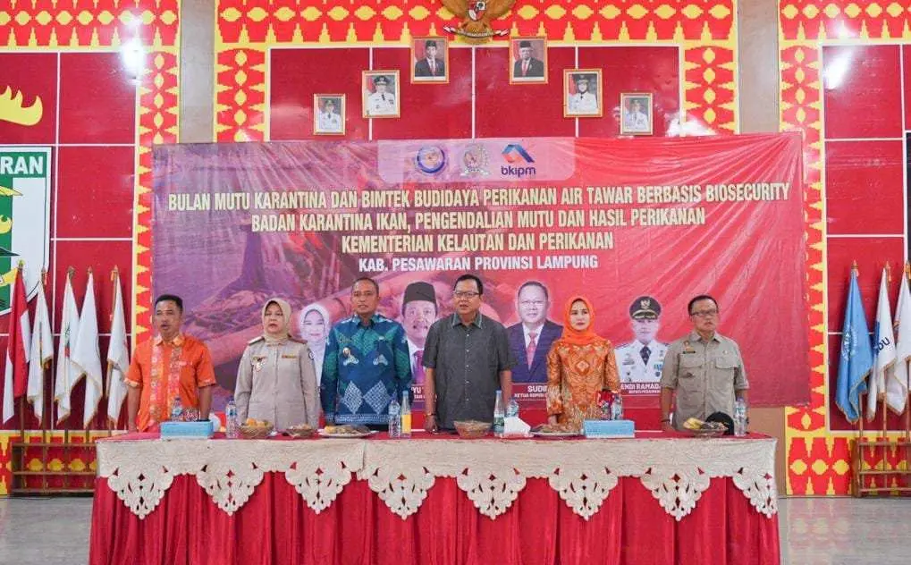 Lakukan Upaya Pencegahan Stunting 300 Paket Ikan Sehat dan Bermutu Dibagikan Nanda Indira Dendi