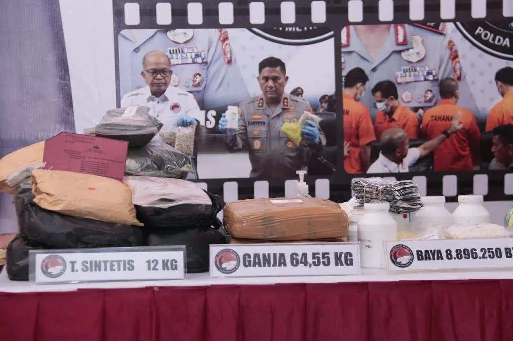 Sambut HUT Bhayangkara Ke-77, Polda Metro Musnahkan Barang Bukti Narkoba