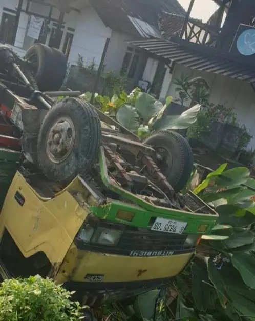 Truk Terguling di Ciampea, Dua Orang Tewas Ditempat