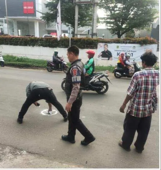 Kecelakaan Maut di Jalan Raya Narogong, Satu Pemotor Tewas Ditempat