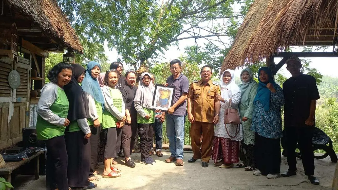 Keren! Komunitas Rumah Anak Bumi Bangun 4 Desa Kreatif di Kecamatan Parungpanjang