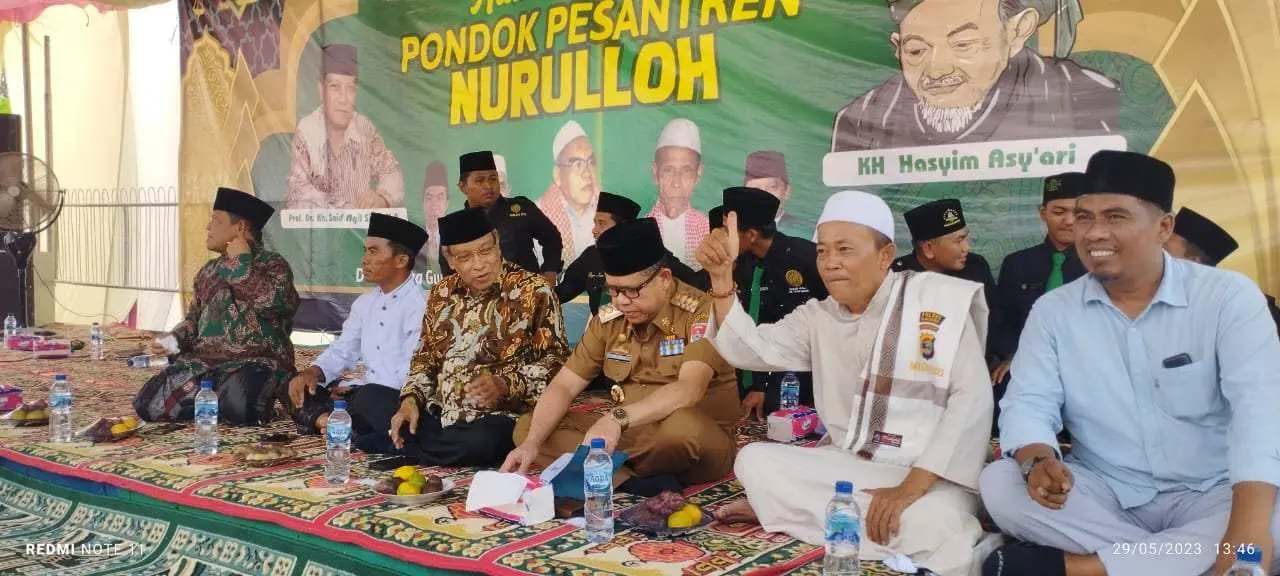 PJ Bupati Mesuji Mesuji hadiri Pengajian akbar dan Halal bi Halal Ponpes Nurullah Desa Sidang Gunung Tiga RJU