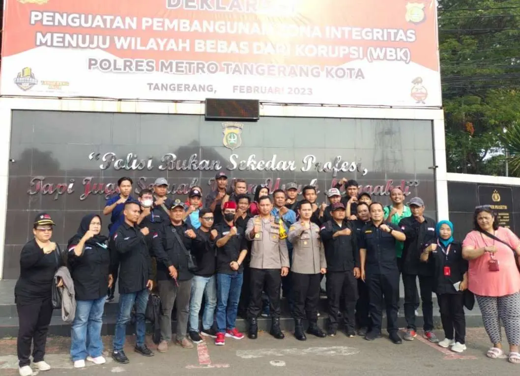 Kapolsek Ciledug: Pernyataan Penjual Miras Oplosan Hoax, Kami Mau Diadu Dengan Wartawan