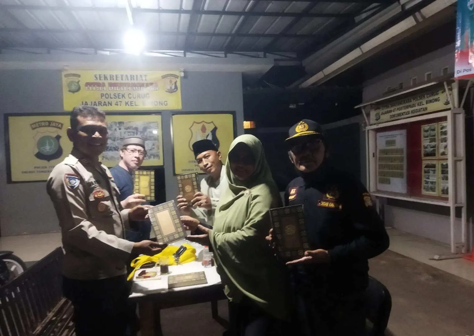 Membangun Cooling System, Kasat Binmas Kunjungi Majelis Taklim Bani Adam Binong Curug