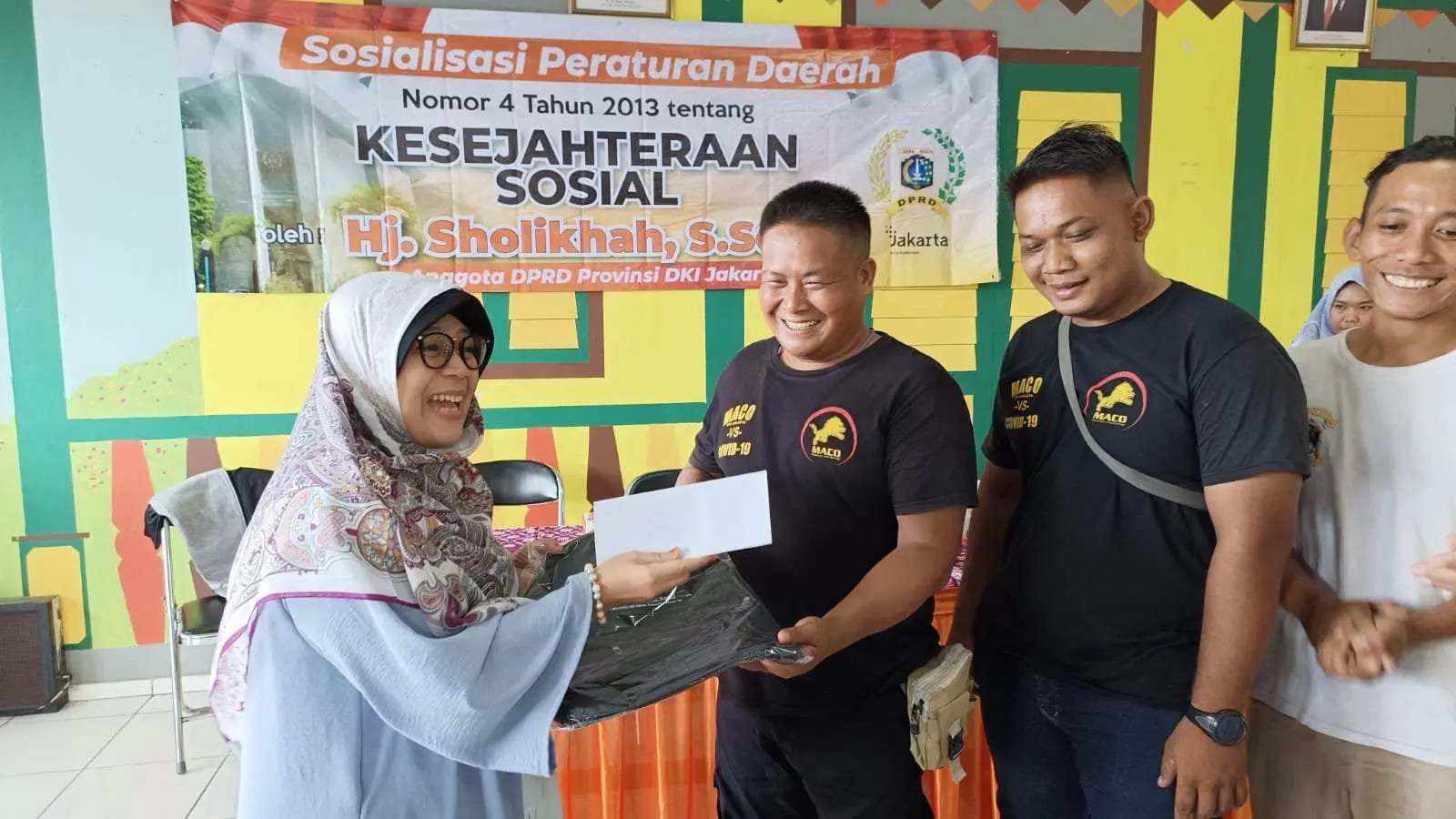 Sosialisasi Perda No 4 Thn 2013,Anggota DPRD DKI Jakarta Komisi E Fraksi PKS Hj.Sholikhah di Kelurahan Rawa Buaya