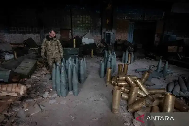 Menhan Rusia Sergei Shoigu Akan Tambah Stok Amunisi Tentara Rusia di Ukraina