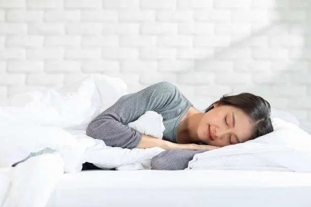 Tips Mengatur Pola Tidur Saat Puasa