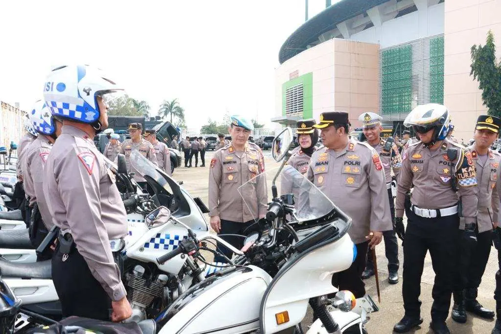 Jelang Operasi Ketupat 2023, Kapolres Bogor Lakukan Pengecekan Kendaraan Dinas