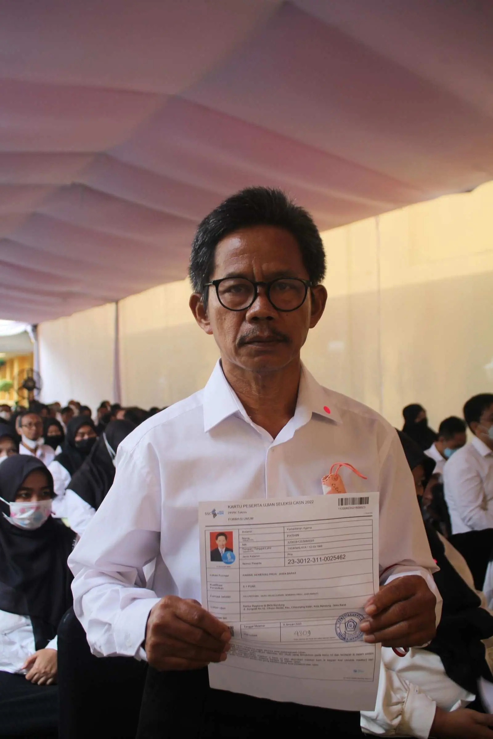 36 Tahun Mengabdi Sebagai Guru Honorer, Patihin Berharap Lulus CPPPK