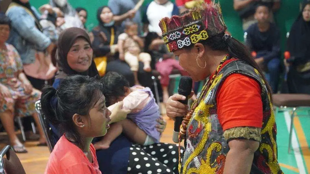 Hadir di Mako Polres Bogor, Ibu Ida Dayak Dikawal Ketat