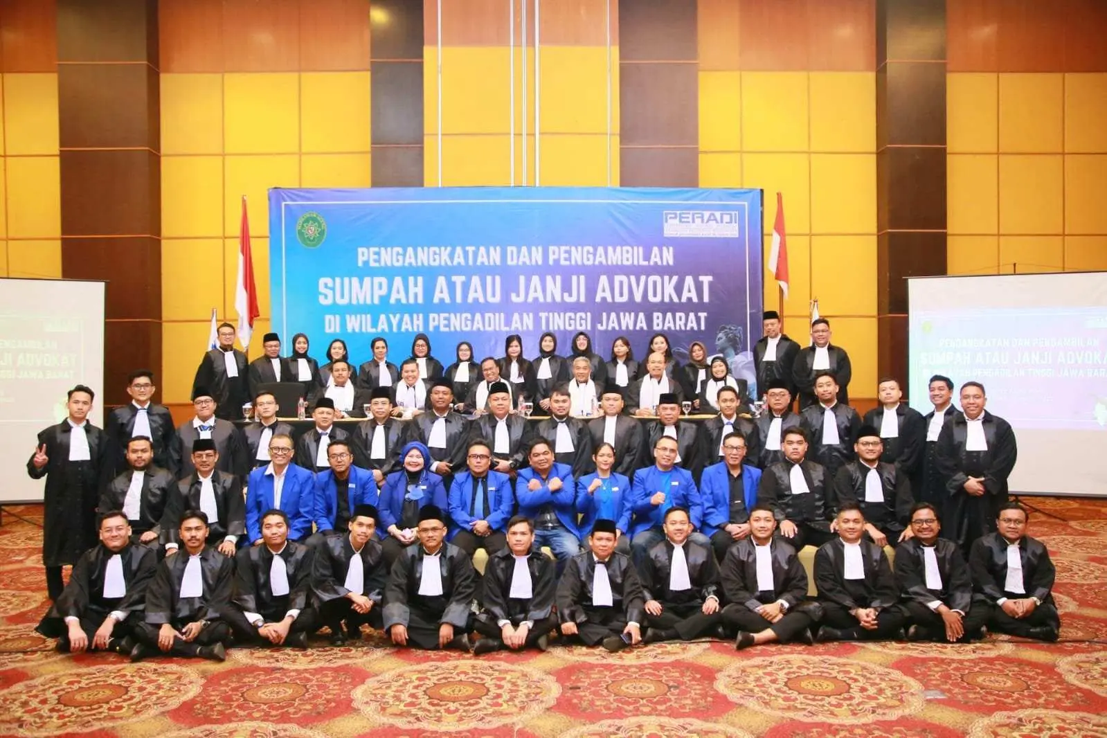 DPC Peradi Kota Bandung dan DPC Peradi Kota Depok Ambil Sumpah/Janji Advokat Baru