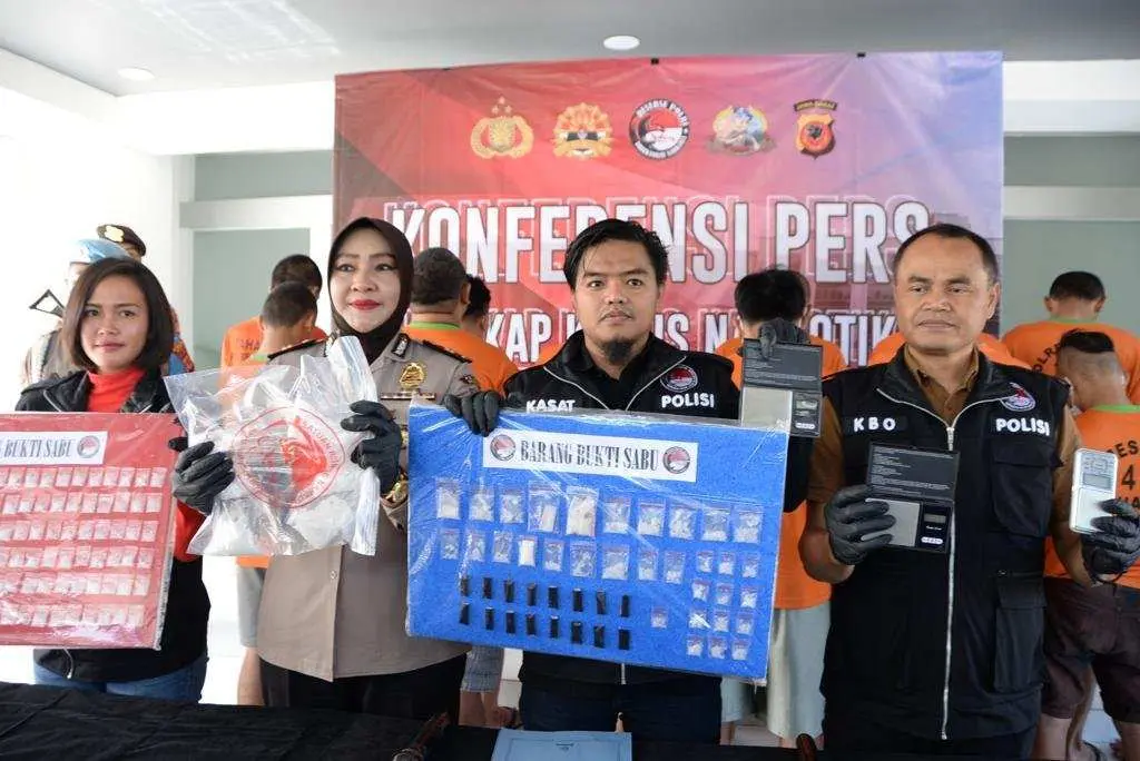 Sat Narkoba Polres Bogor Amankan 14 Tersangka Pelaku Pengedar Narkoba, 3 Diantaranya Residivis Kambuhan