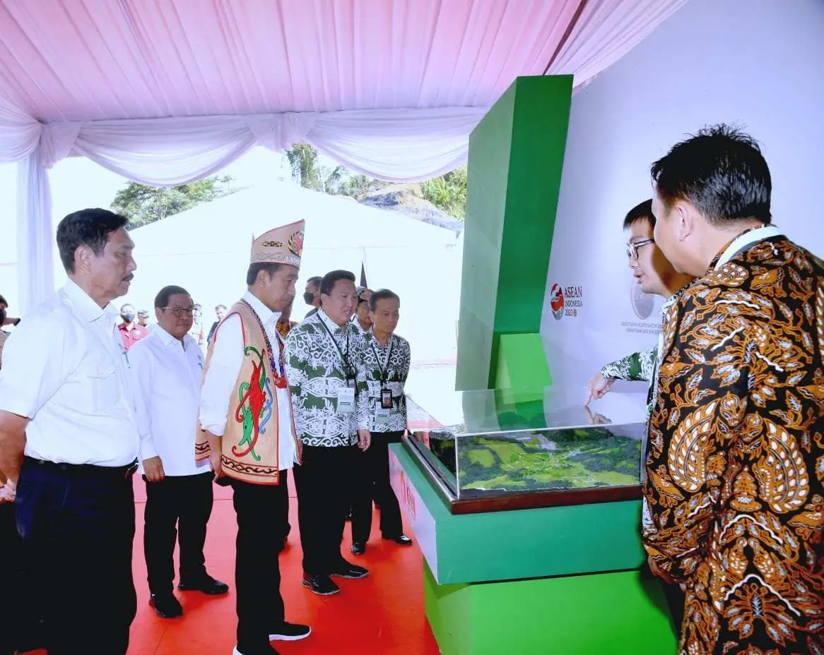 Presiden Jokowi Lakukan Peletakan Batu Pertama Groundbreaking PLTA Mentarang