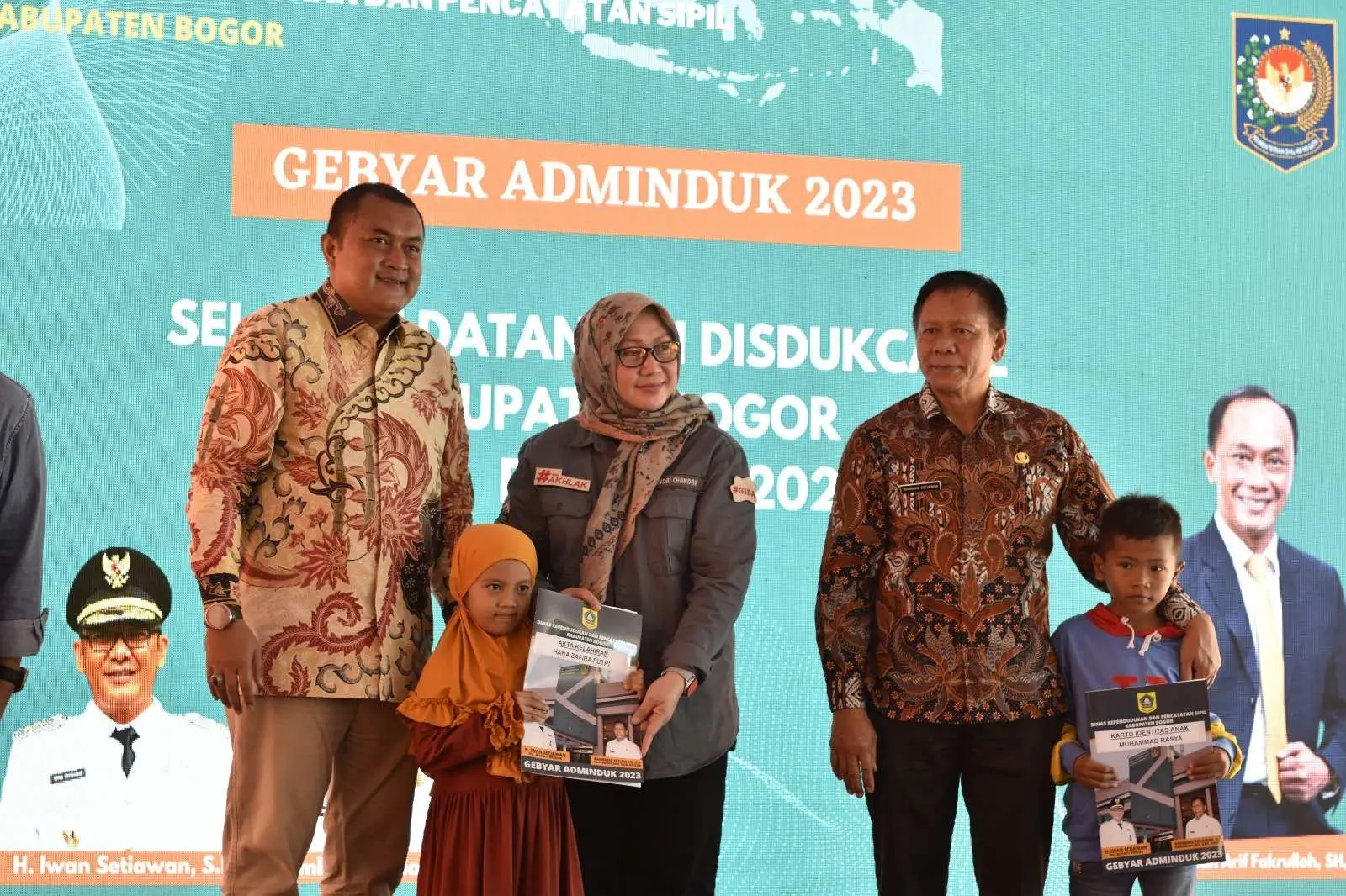 Ketua DPRD Rudy Susmanto Apresiasi Kinerja Disdukcapil Kabupaten Bogor di Gebyar Adminduk 2023