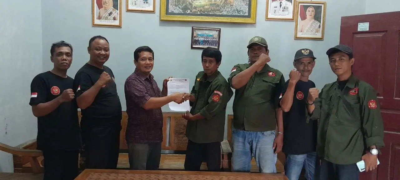 Rudi Sapari Resmi Jabat Ketua LSM Trinusa DPC Pesawaran