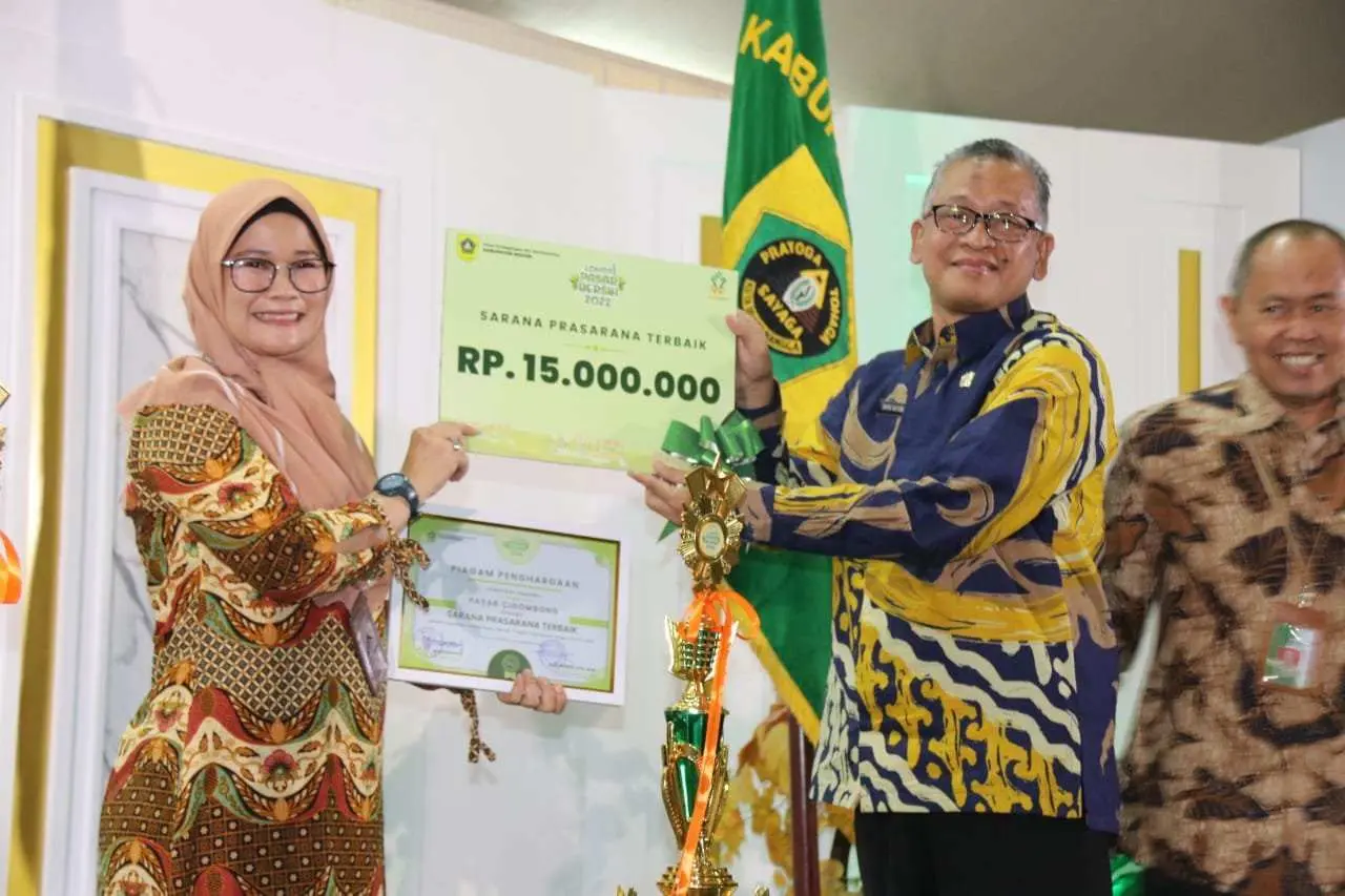 Pemkab Bogor Tebar Penghargaan Dukung Eksistensi Pasar Tradisional Bersih dan Nyaman