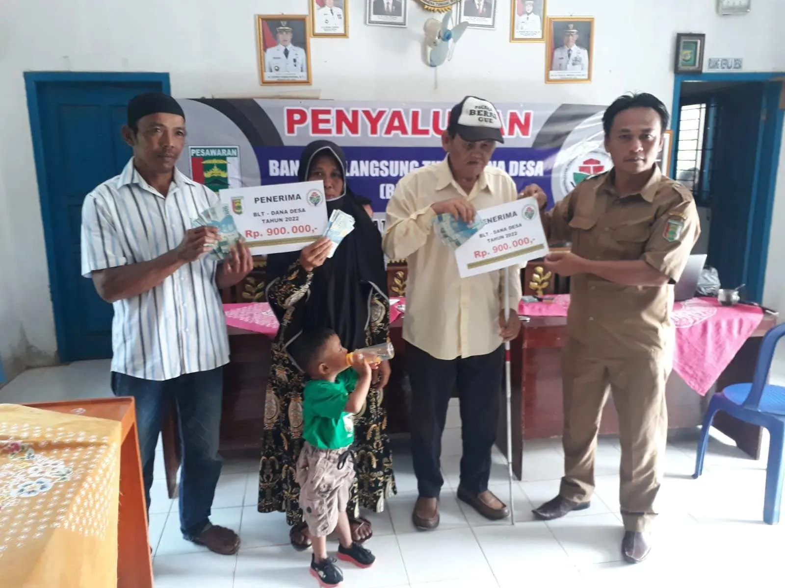 Pemdes Desa Tanjung Agung Salurkan BLT-DD Tahap Ke lV