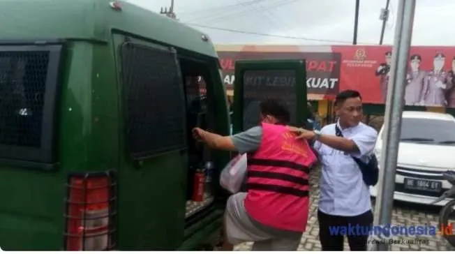 Diduga Tilep Dana BOS Rp2,3 Miliar, 3 Pengurus Ponpes Darul Huffaz Ditahan Kejari. 1 Masih DPO