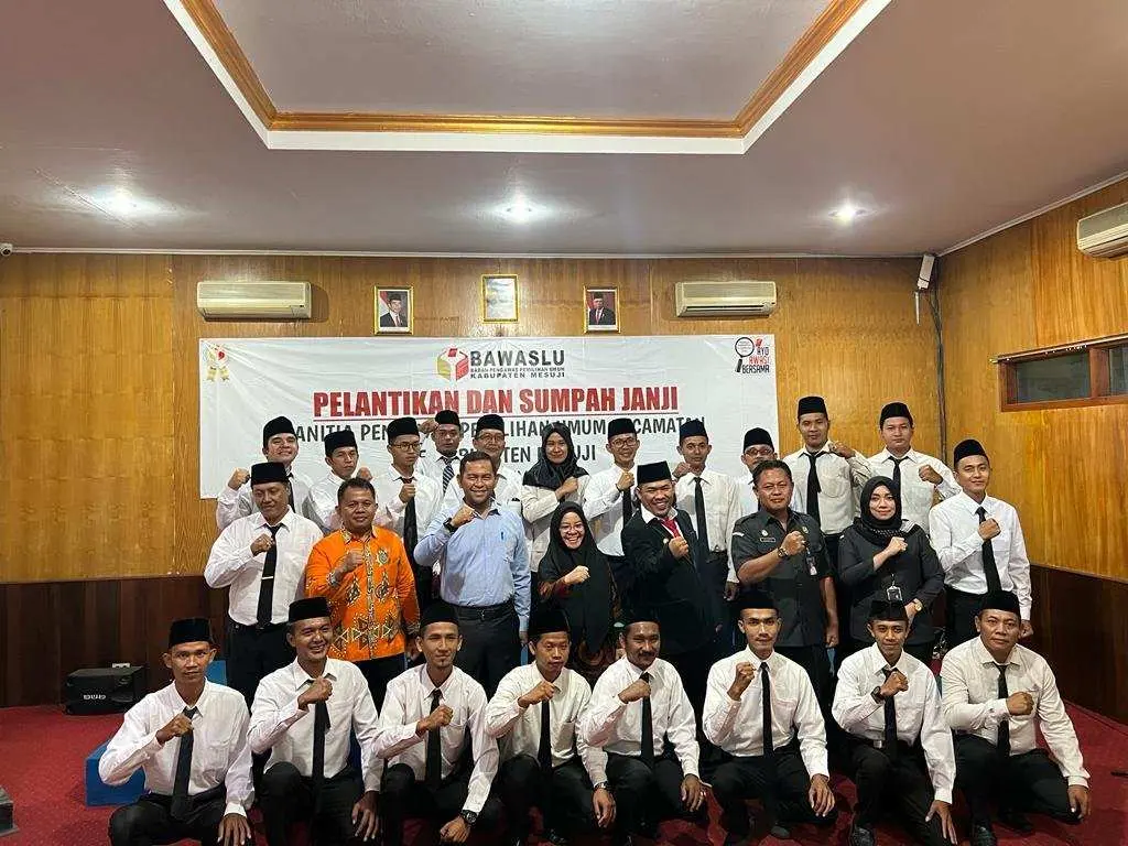 Bertepatan Hari Sumpah Pemuda, 21 Anggota Panwascam Mesuji Resmi Dilantik