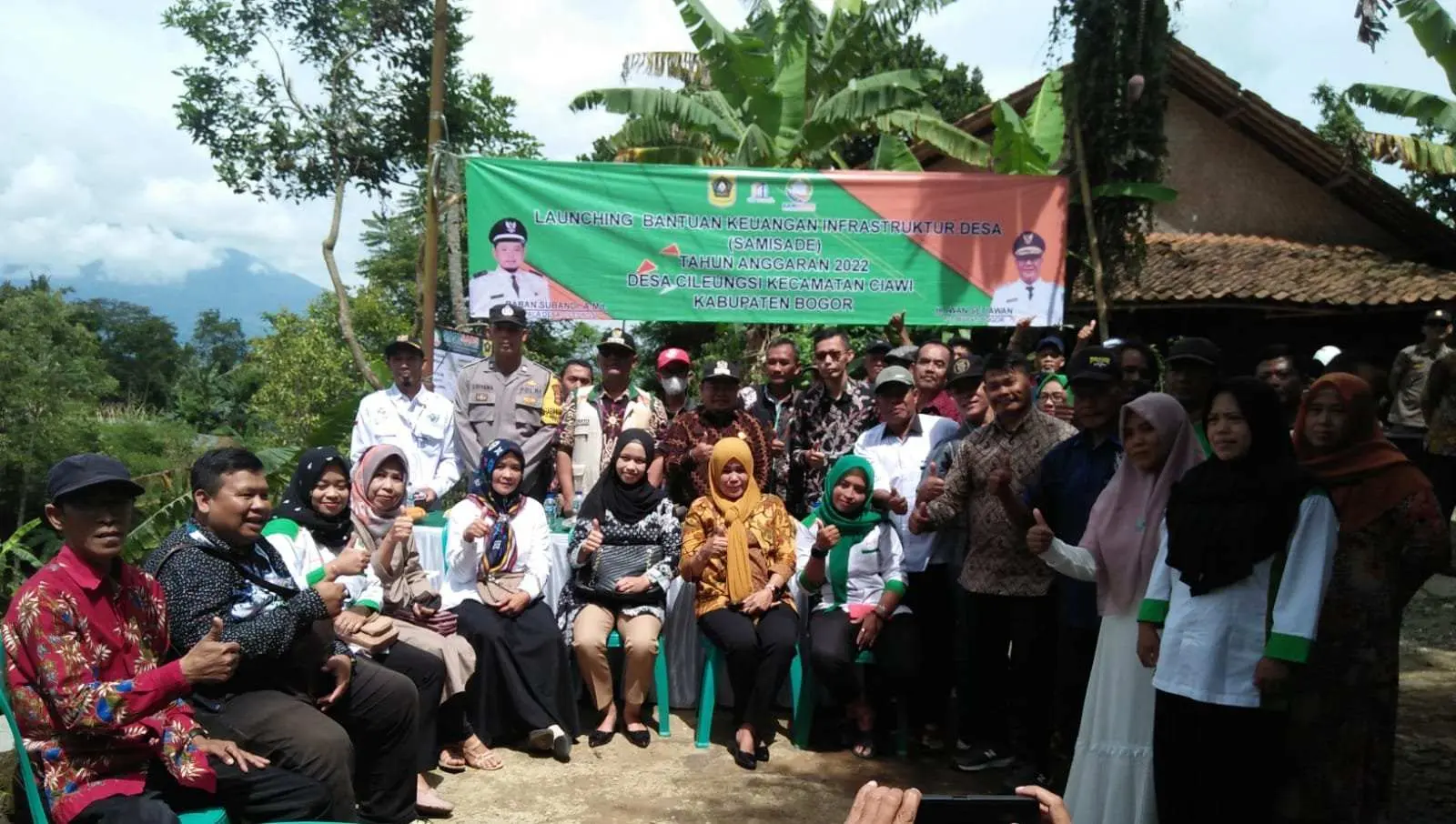 Samisade Tahun 2022 Desa Cileungsi Bangun TPT Jalan Desa