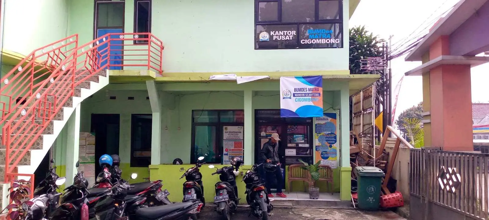 Selain Jarang Ngantor, Kades Heri Hendrawan Diduga Kangkangi UU KIP