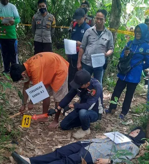 Rekontruksi Pembunuhan Siswi SMP Pesawaran digelar, 28 Adegan Diperagakan Pelaku