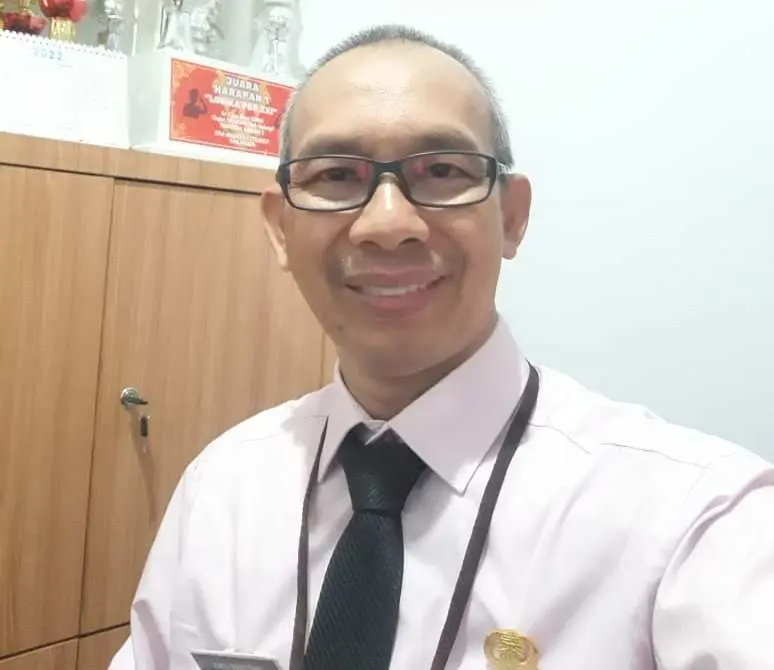 Lunturnya Kemuliaan Akibat Lalai Ibadah Agama