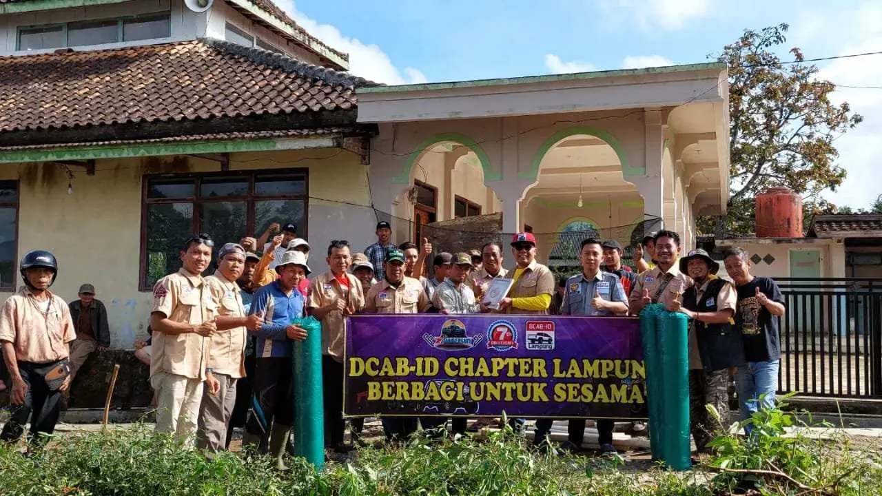 Memeriahkan HUT RI Ke-77, Komunitas Dcab-Id Chapter Lampung Gelar Baksos