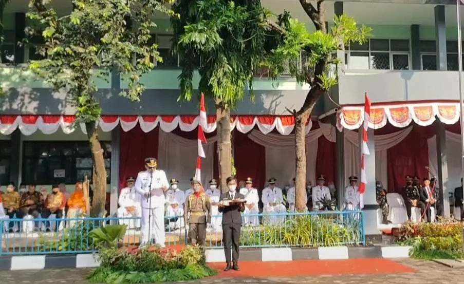 HUT RI, Camat Cibinong: Semangat Bangkit Untuk Pemulihan Ekonomi