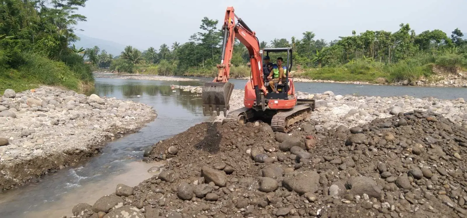 Usaha Membuka Sodetan Sungai Cidurian Dimulai, Ini Respon Kelompok Tani Sangkuriang