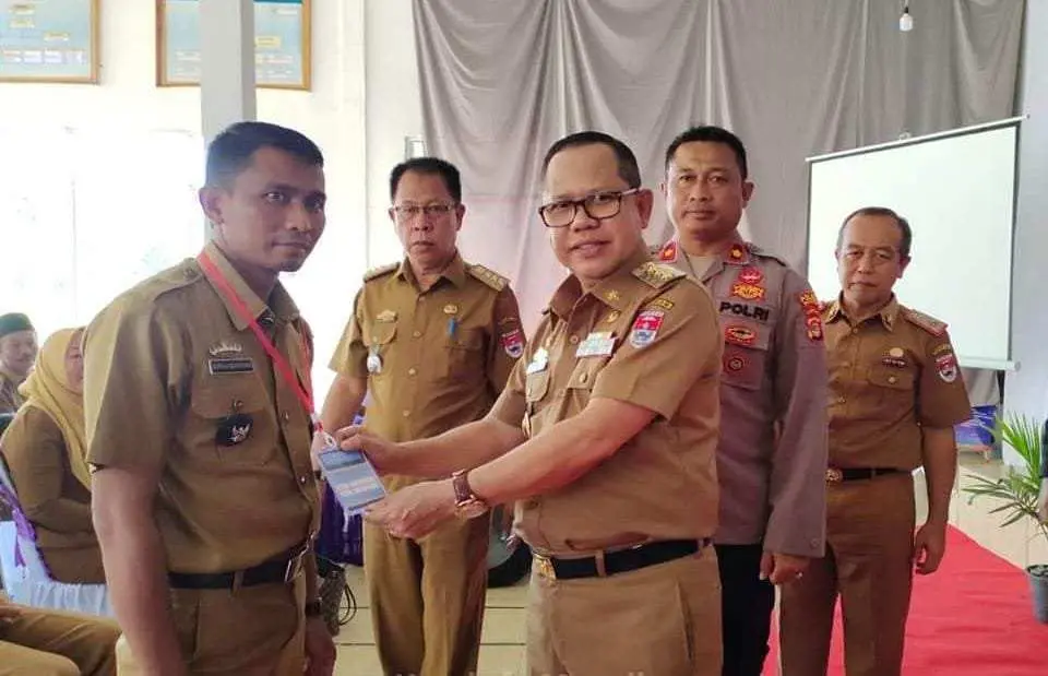 Pj.Bupati Mesuji Sulpakar Buka Pelatihan Hukum Untuk Aparatur Desa