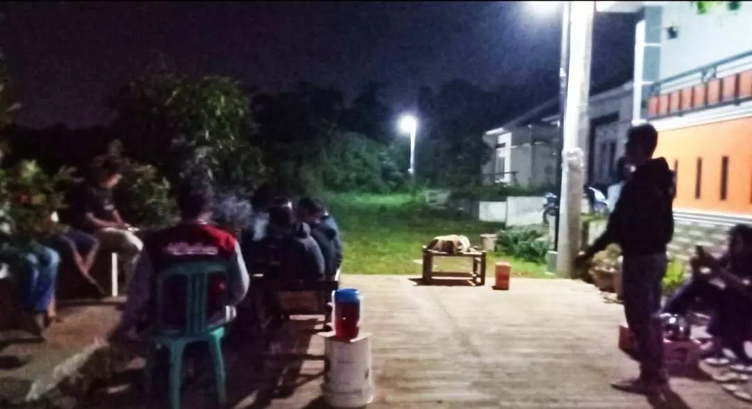 Prioritaskan Keamanan, Warga Perumahan Ciluar Kartika Land Aktifkan Ronda Malam